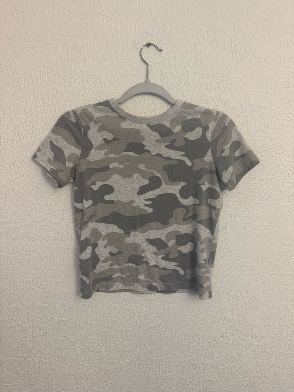 Gray Camo Crop Tee - Women's Short Sleeve